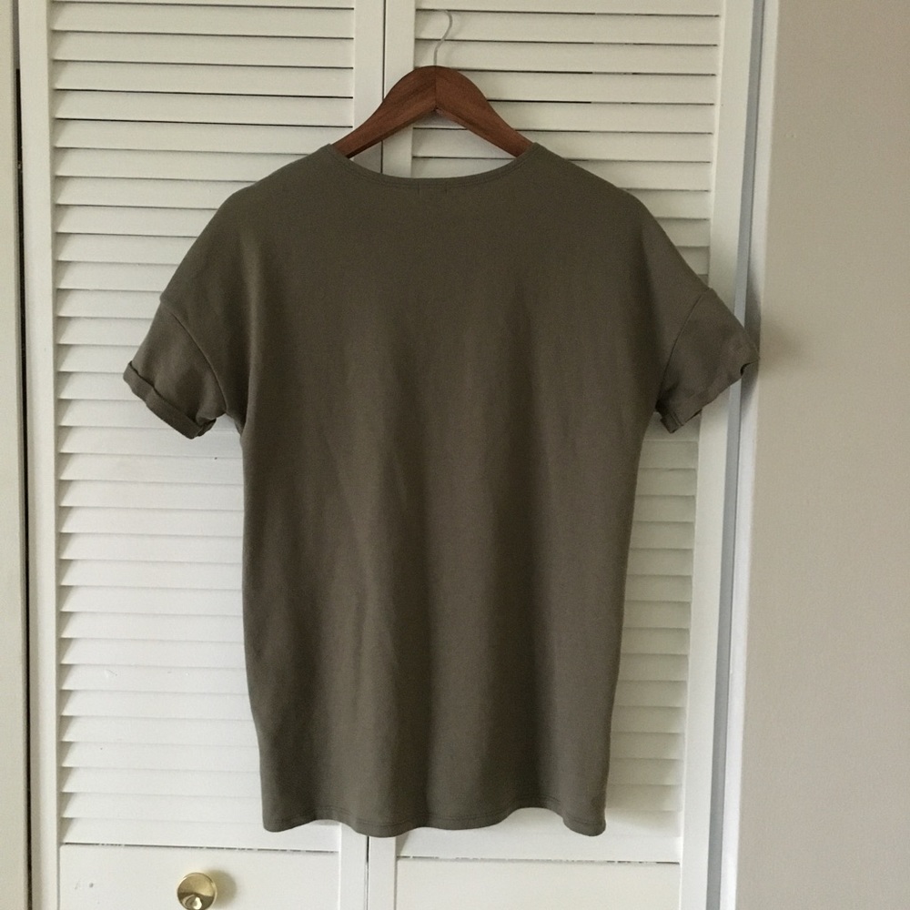 Guess Top - Picture 2 of 5